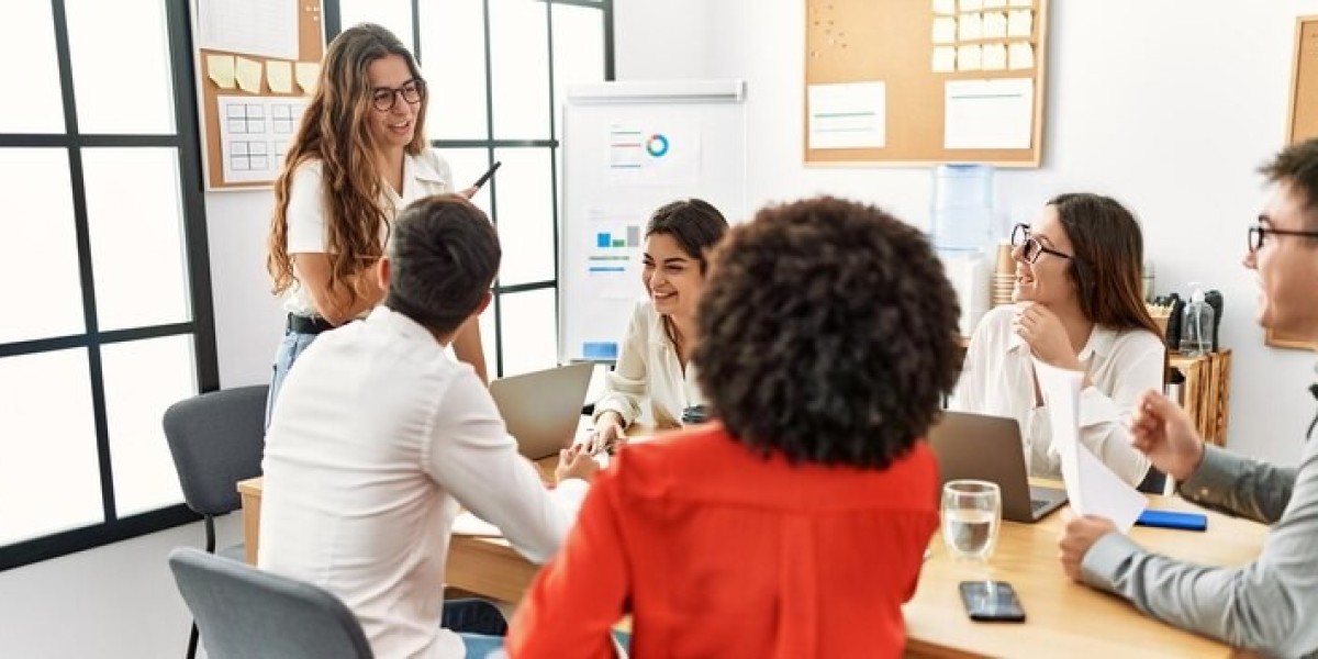 Get Ahead with Project Management Courses in Australia