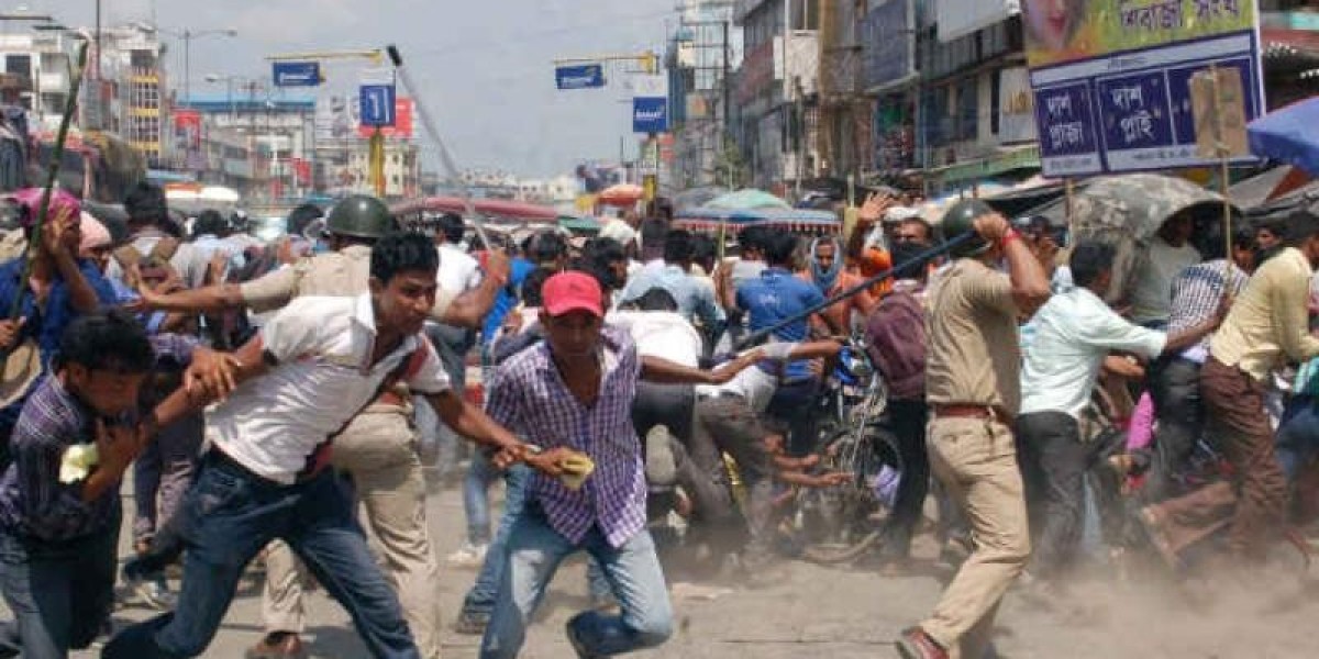 Bengal's Governance Challenge: Muscle Power