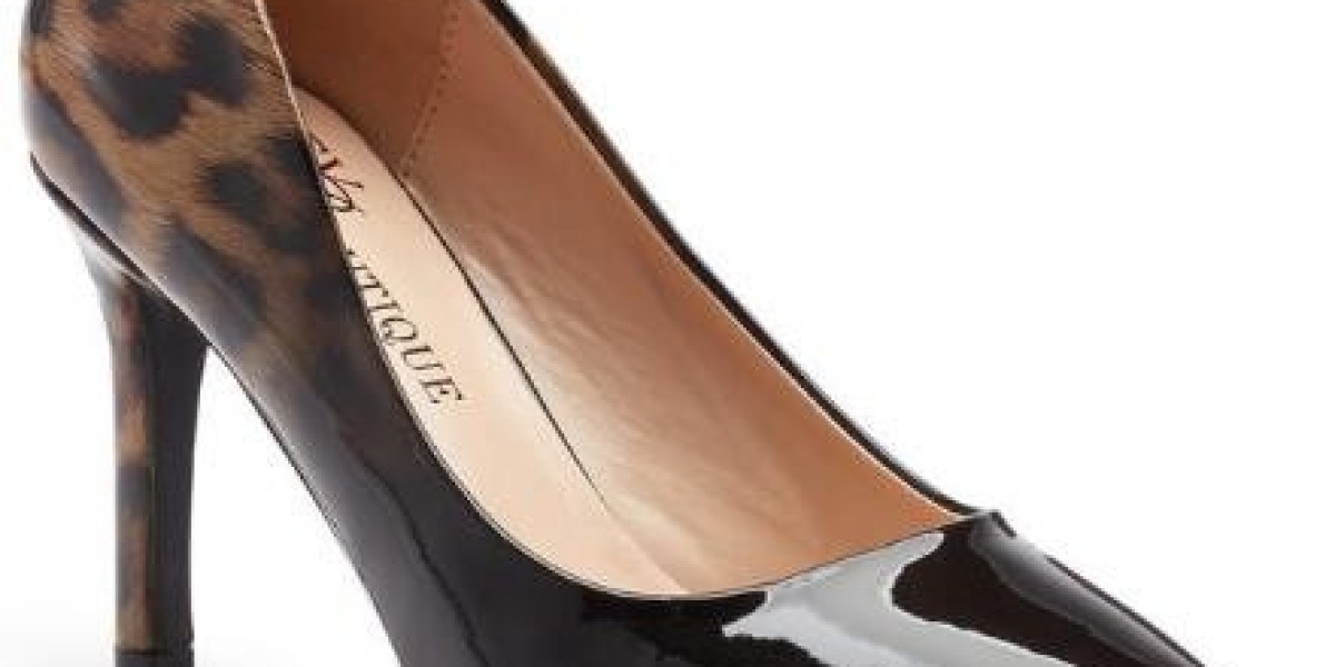 From Work to Weddings: Versatile Dressy Women’s Shoes You Need