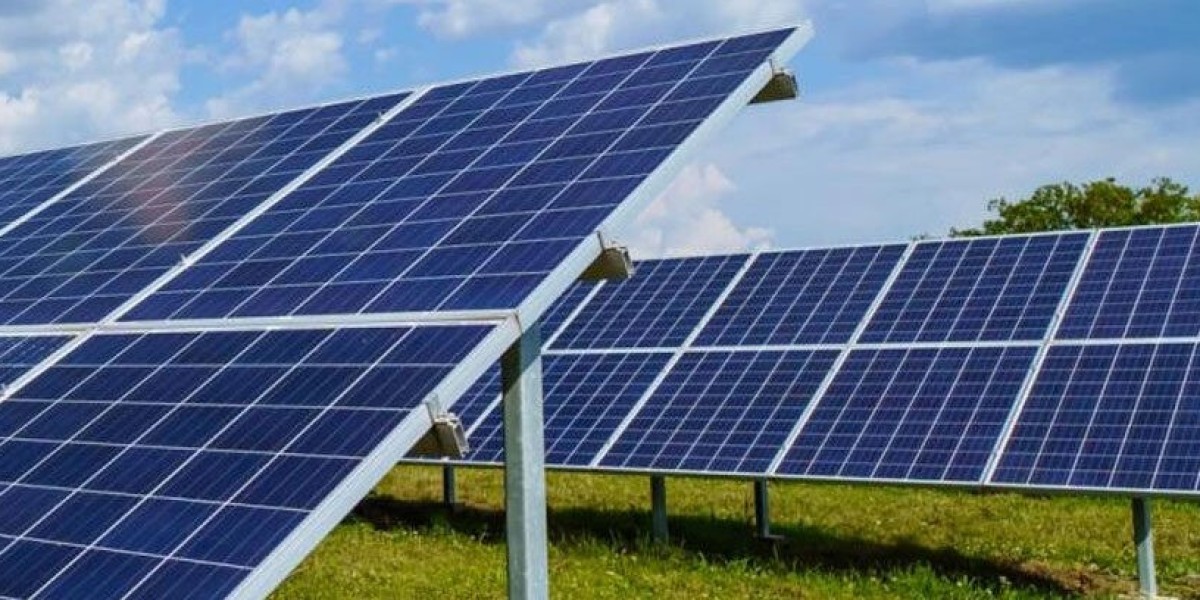Best Solar Battery Bank Solutions for RVs and Camping - Solar India