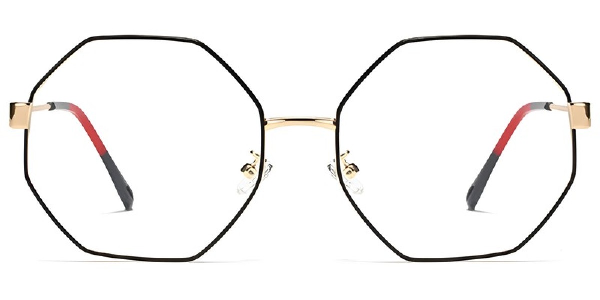 Wearing Eyeglasses With Delicate Accessories Can Earn Points