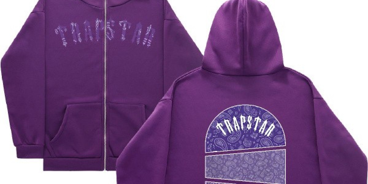 A Style Icon of Urban Fashion: Trapstar Hoodie