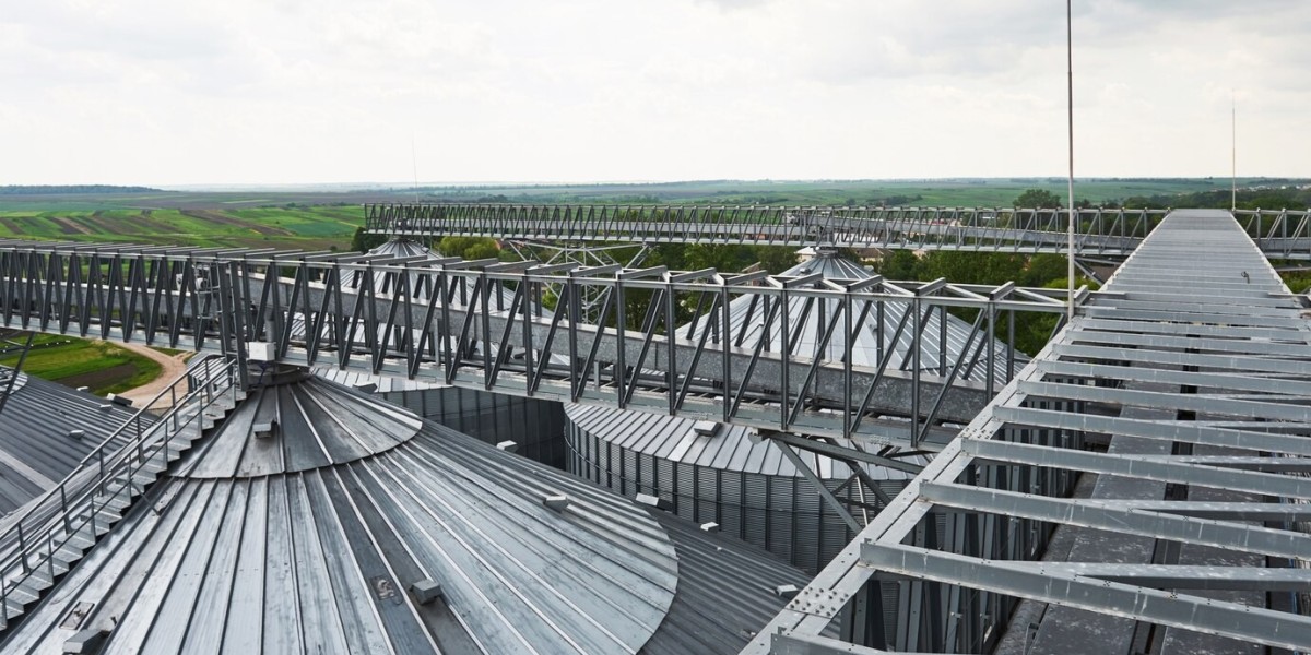 Metal Roofing: A Durable, Stylish, and Energy-Efficient Solution