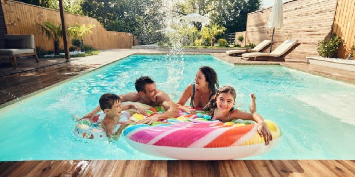 Importance of Pool Filter Cleaning, Pool Service, and Pool Vacuuming Service