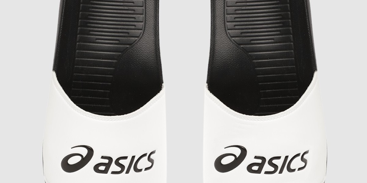 Best Asics Slippers for Men: Comfort and Style with My Shoe