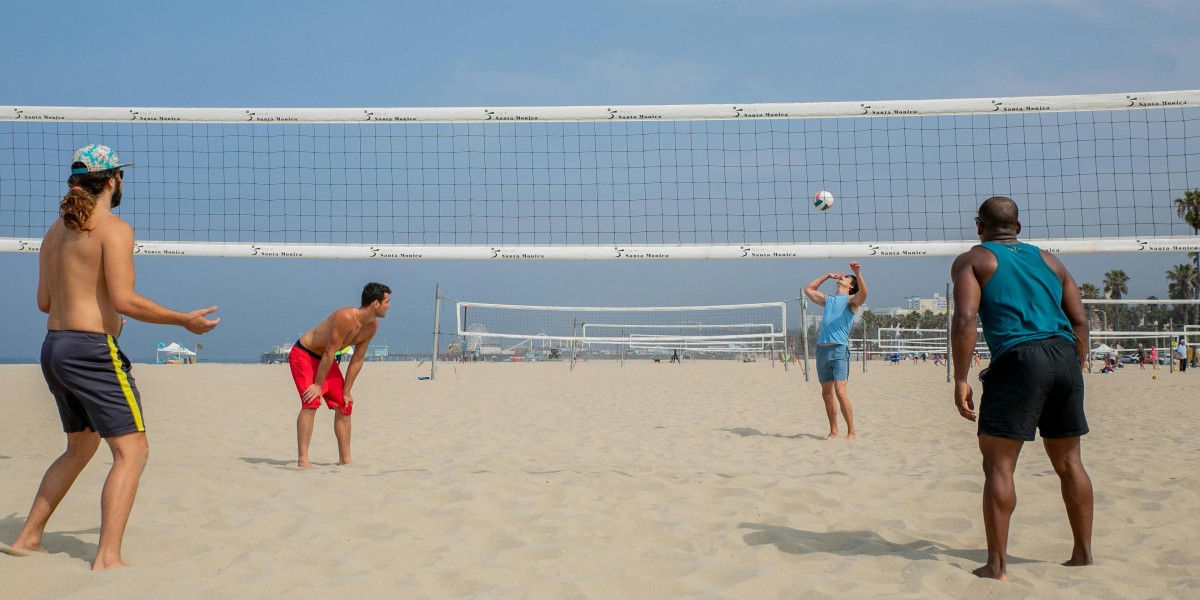 10 Essential Travel Tips for International Volleyball Players