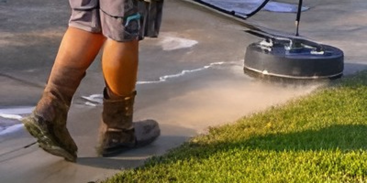 The Importance of Professional Window, Roof, and Gutter Cleaning Services for Your Home