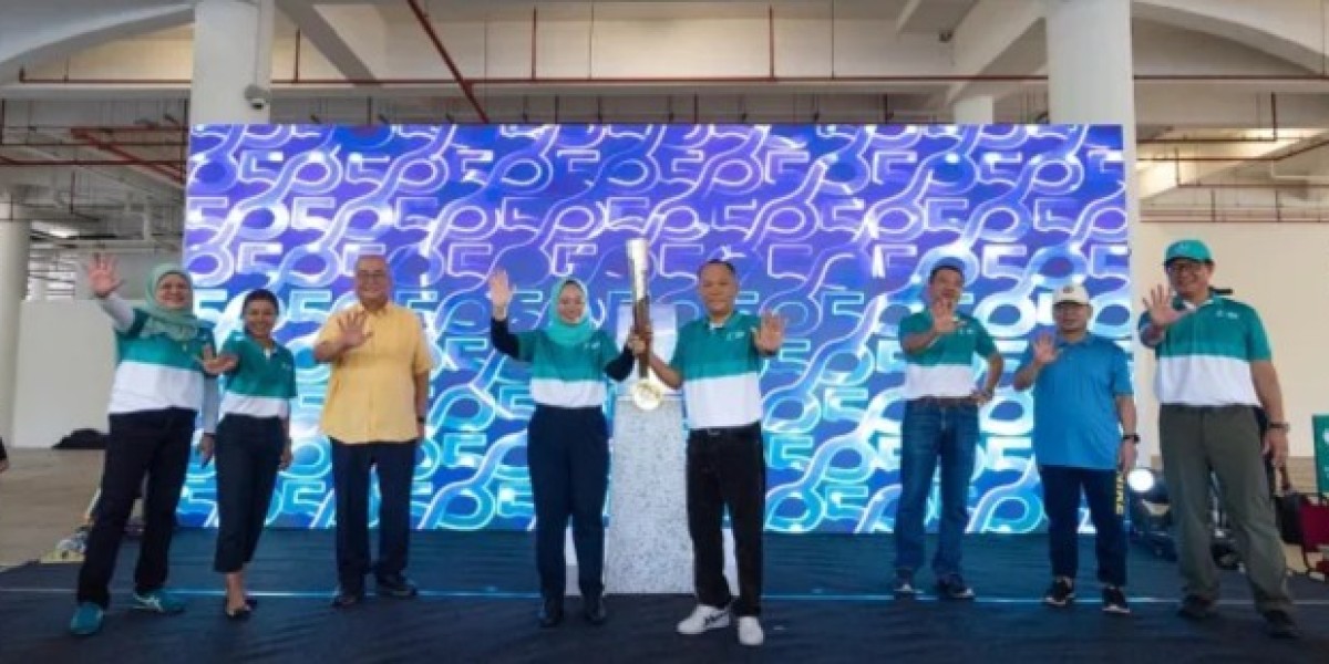 Celebrating Excellence: PETRONAS 50th Anniversary Milestones and Achievements