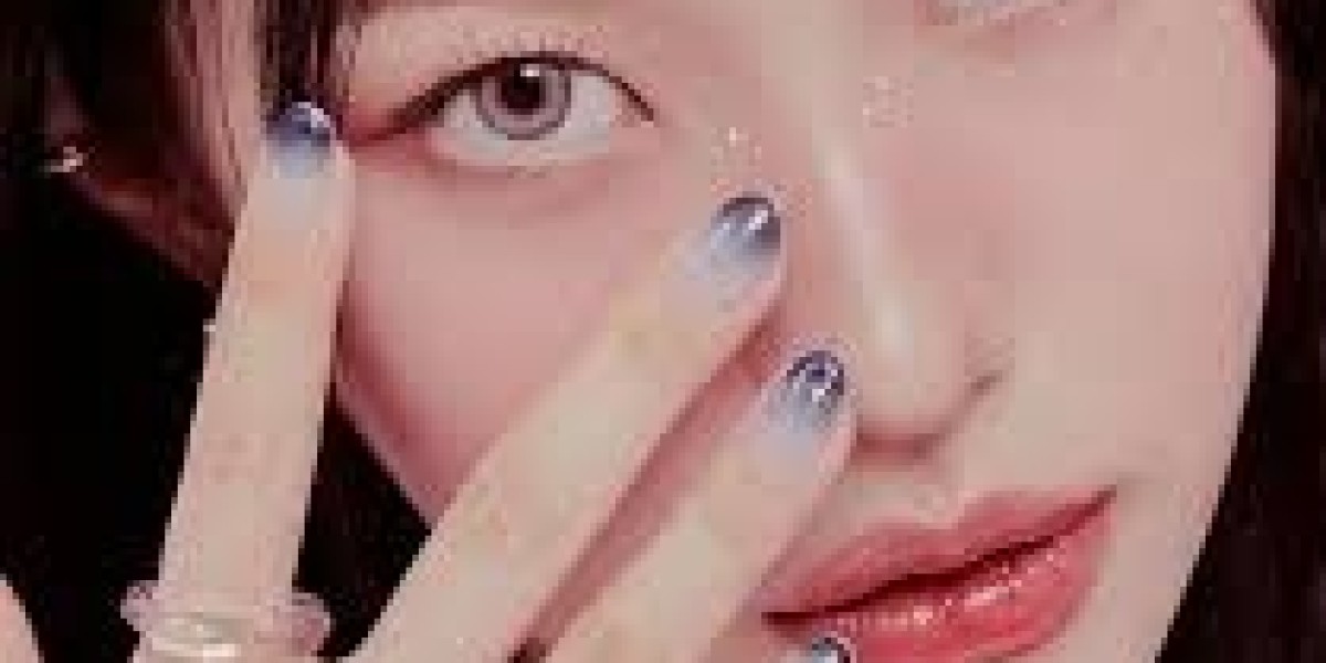 Free Contact Lenses For People With Astigmatism