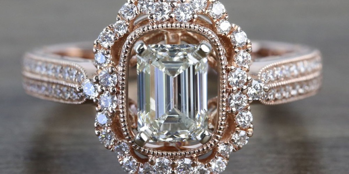 What Makes Antique Engagement Rings So Timeless and Unique?