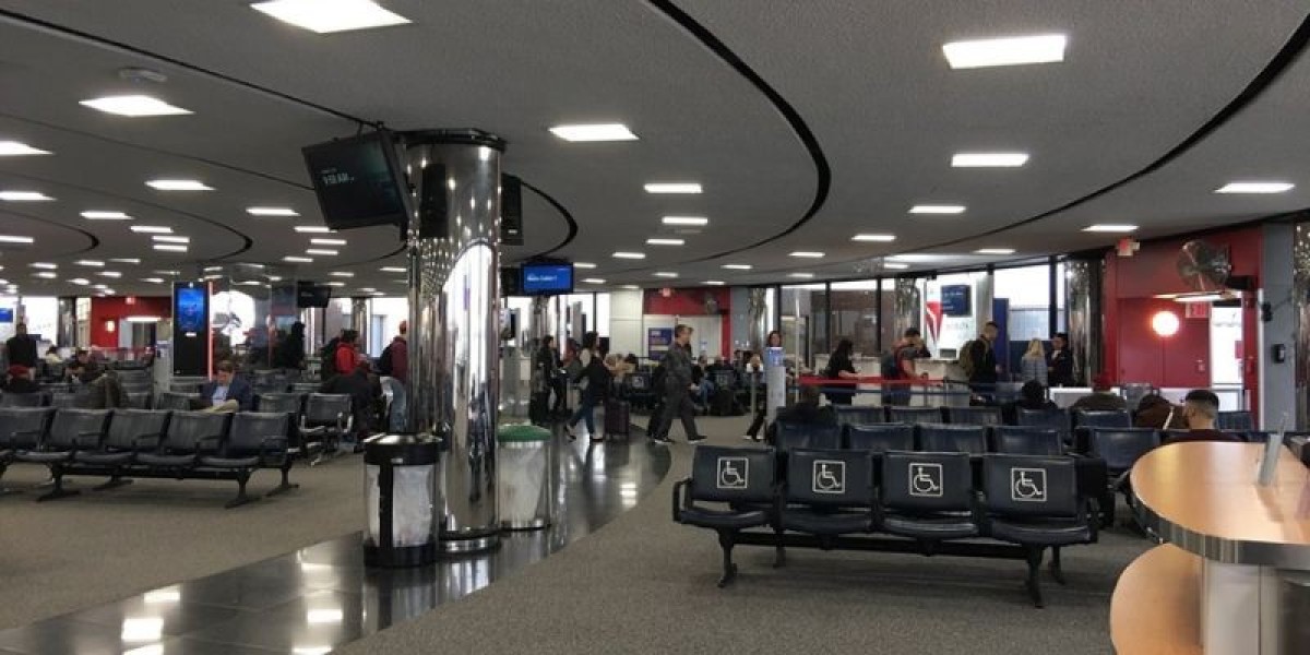 Ultimate Guide to the spirit airlines ewr terminal at Newark Liberty International Airport