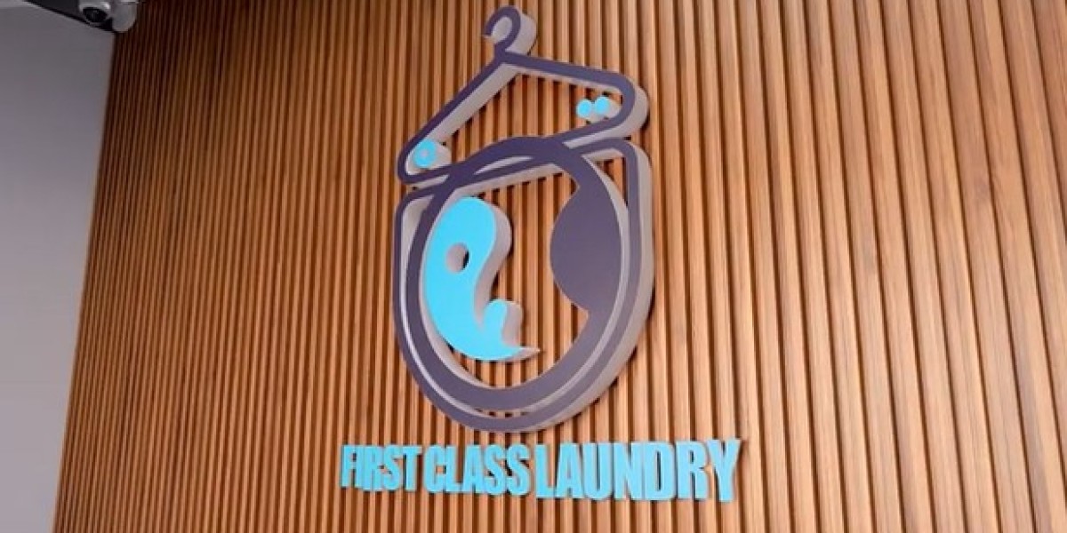Choose First Class Laundry – your go-to laundry and dry cleaners in Dubai. Experience top service with affordable rates.