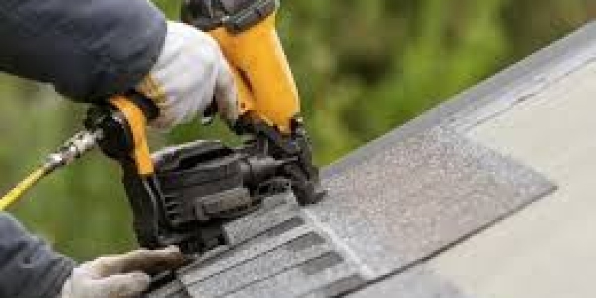 Emergency Roof Repair in Long Island: Everything You Need to Know