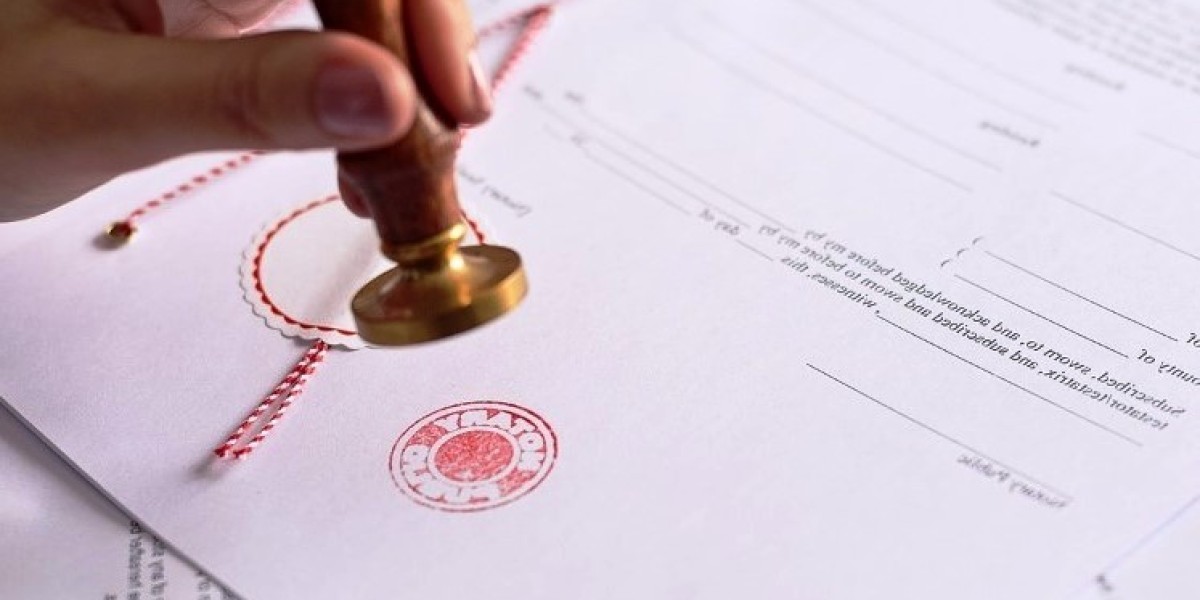Нотаріальний переклад: коли правильність вирішує все