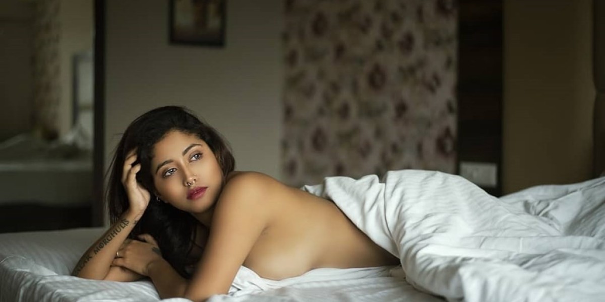 We have the best selection of escorts in Zirakpur