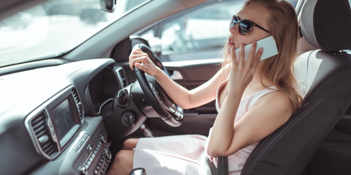 Clear Your Road Ahead with Motoring Defence: Unbeatable Motoring Offence Solicitors!