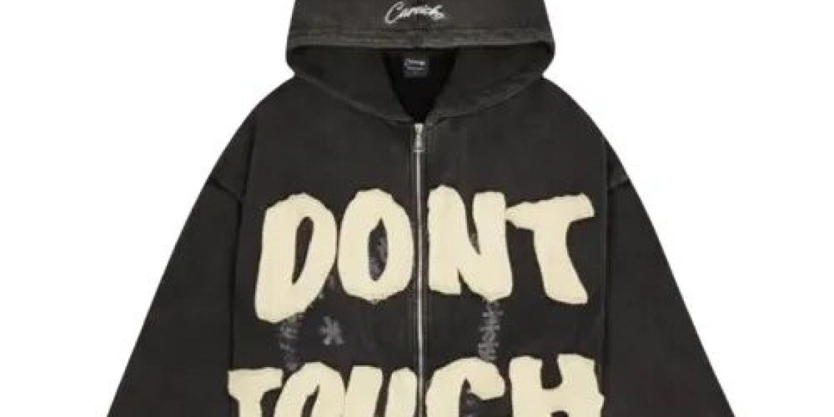 "The Rise of Carsicko: Redefining Tracksuit Fashion"