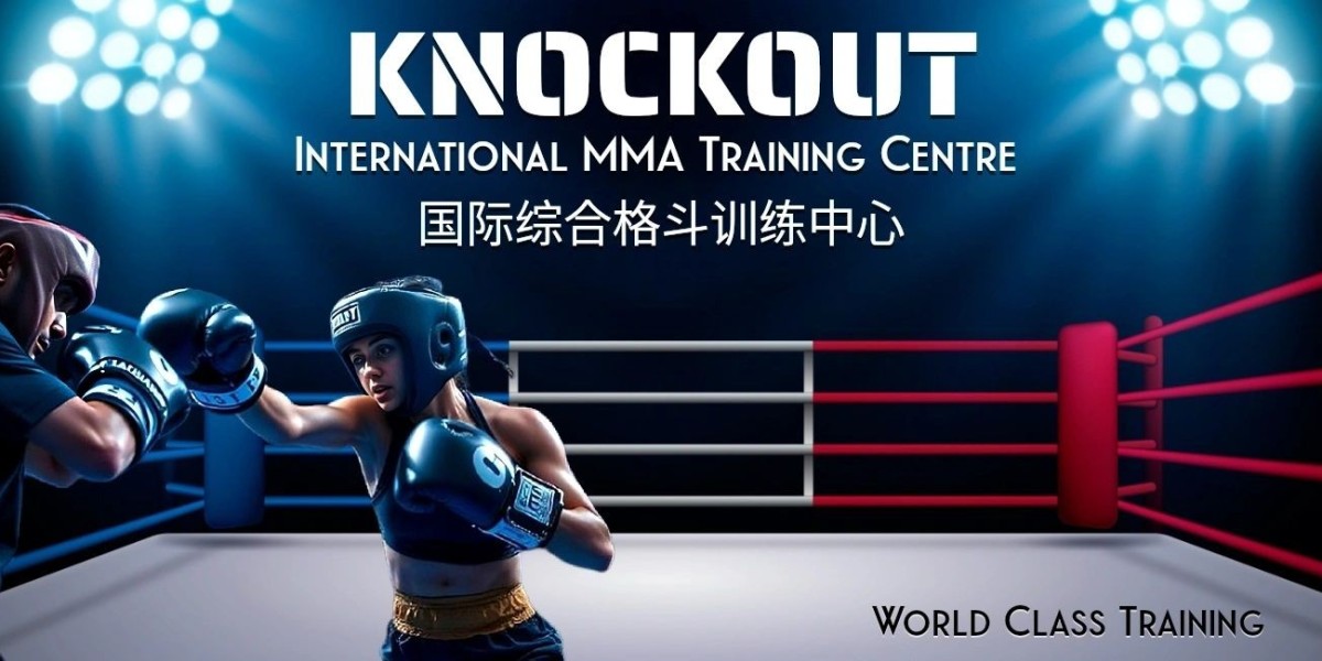 Get The Best Kickboxing Training in Delhi at Knockout. Boost stamina, fitness, confidence. Enroll in The Best Kickboxing