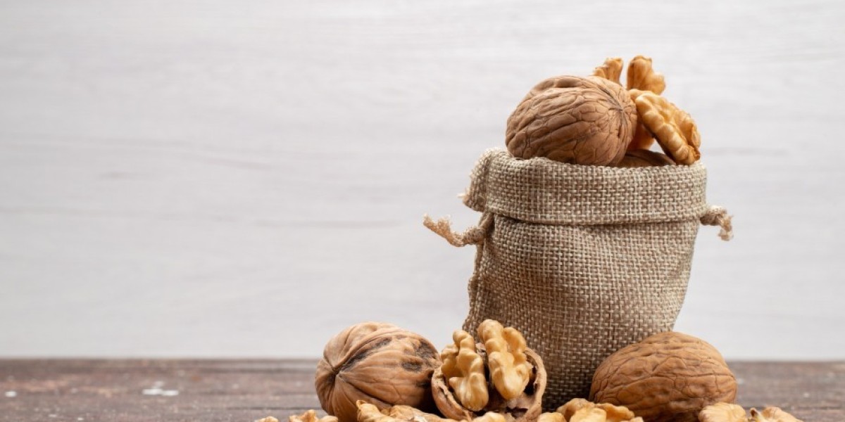Top #8 Best Walnuts Brand in India - Valency Agro