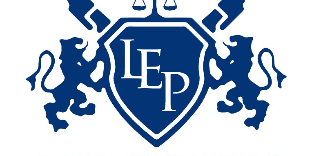"UK Law Essay Help: Professional Writing Support for Law Students"