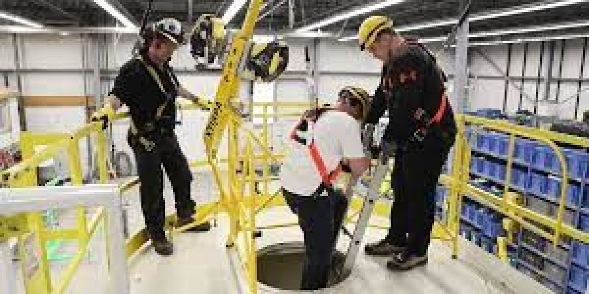 Industrial Confined Space Training Onsite: Ensure Worker Safety & OSHA Compliance at Your Facility
