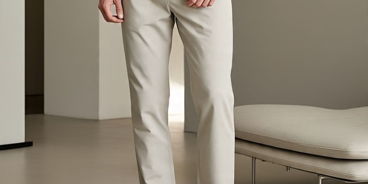 Summer Trousers Men Need for Comfort and Style