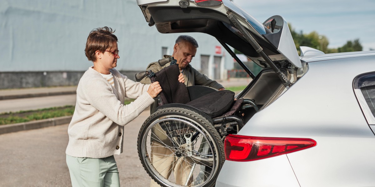 Why Portable Mobility Scooter Is Fast Increasing To Be The Hot Trend Of 2024