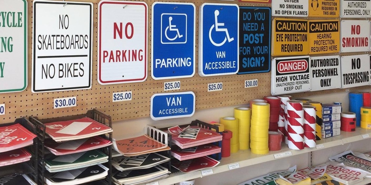 Reliable Sign Shops San Francisco, Banner Standee San Francisco, and Pamphlets San Francisco Services