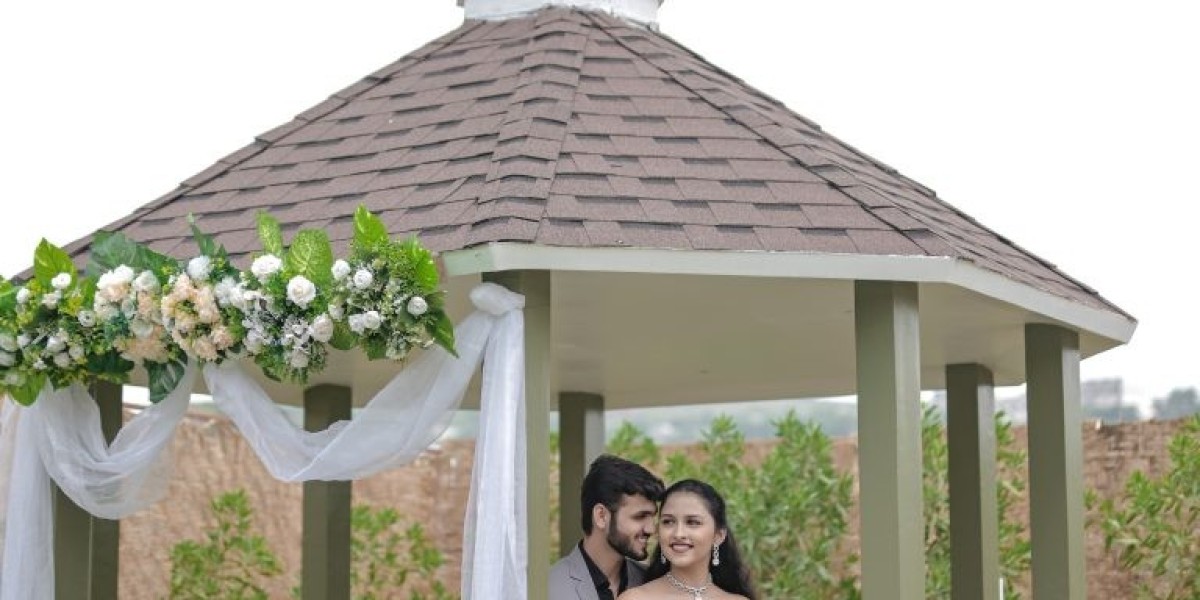 Top Places for Prewedding Photoshoot in Pune: Capture Love in Every Frame