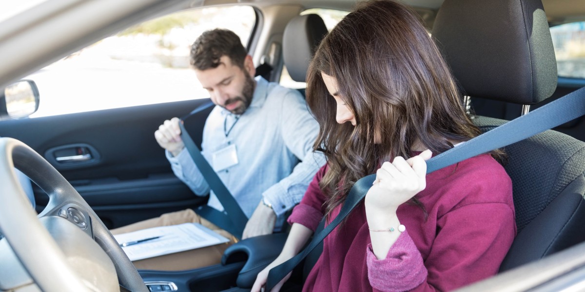 Guide To Online Uk Driving Licence: The Intermediate Guide On Online Uk Driving Licence