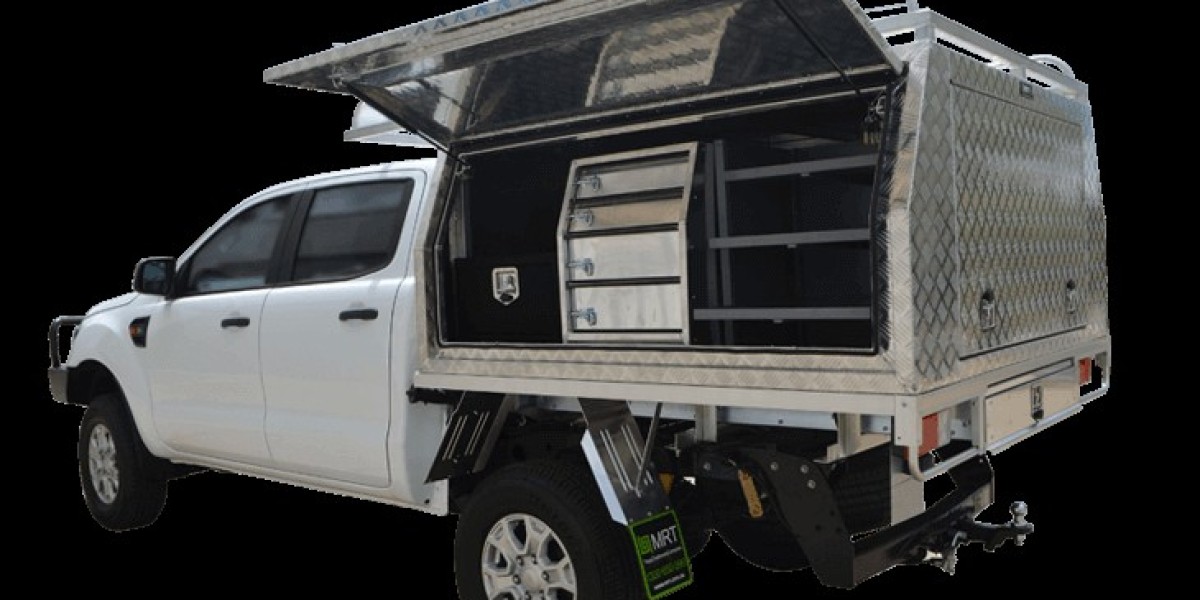 Secure Your Best Mate: Why Ute Dog Boxes Are the Ultimate Travel Companion for Your 4x4