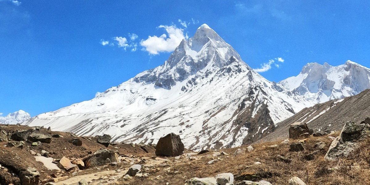 Explore the Stunning Ali Bedni Bugyal Trek Location with Mountainiax