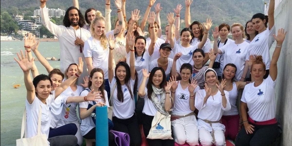 Yoga Teacher Training Rishikesh Uttarakhand
