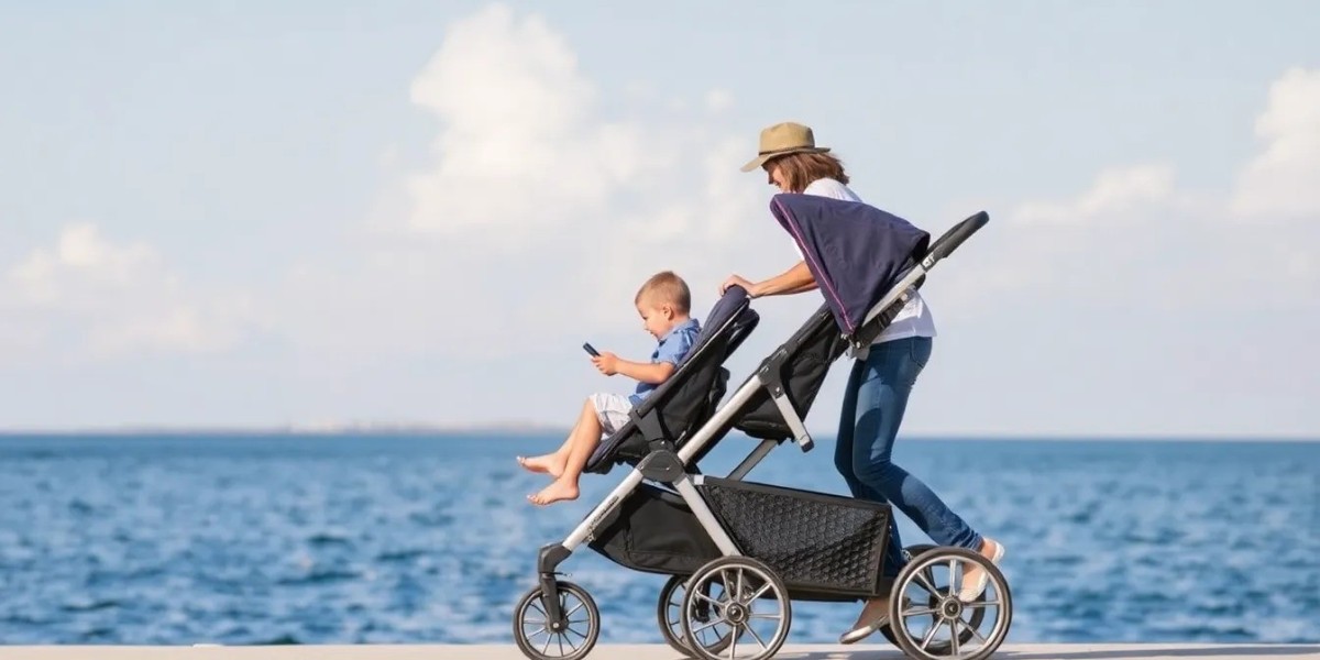 Discover the Best Stroller Rental Orlando for Your Family Adventure