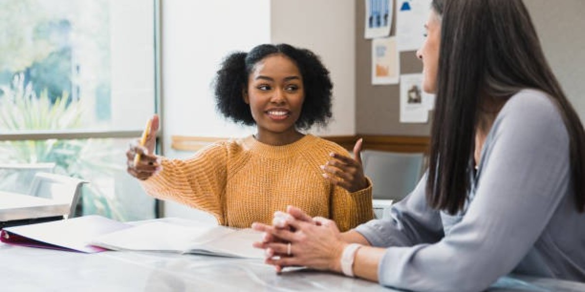 Beyond the Classroom: Choosing the Best Class Format for You