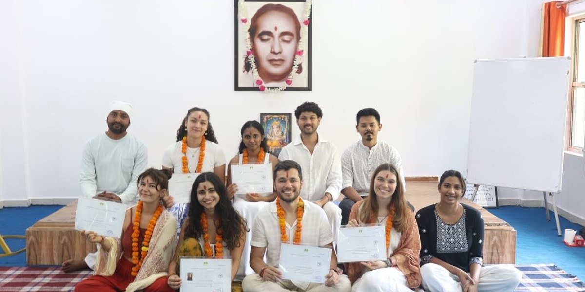 Embarking on a Yoga Teacher Training In Rishikesh