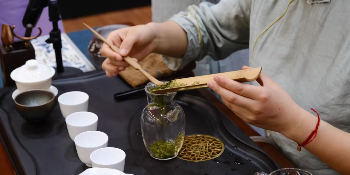 The Antioxidant Power of White Tea — What Lab Tests Reveal